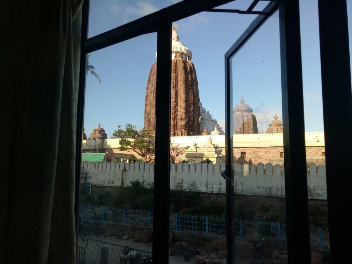Hotel Assam Jatri Niwas 3*